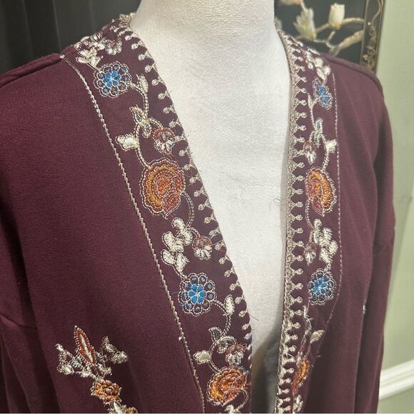 Soft Surroundings Embroidered Maroon Open Front Cardigan Size Medium - Picture 4 of 15